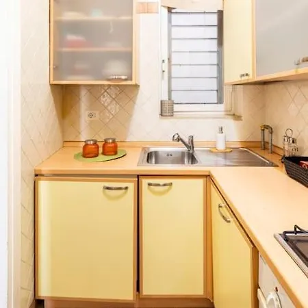 Borghese Cozy Apartment Rom